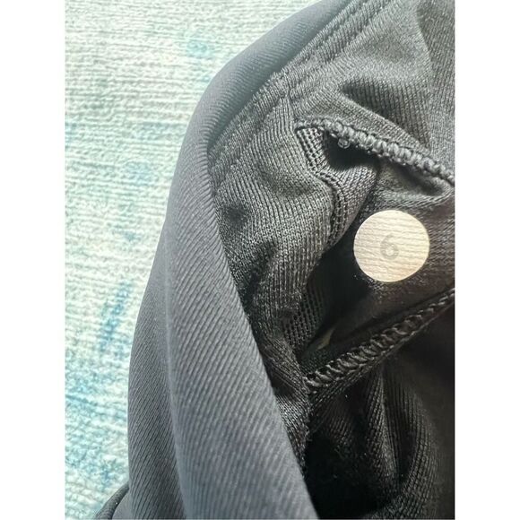 Lululemon Heathered Black / Black Work The Circuit Tank Athletic Tank Top Size 6 - Picture 5 of 7